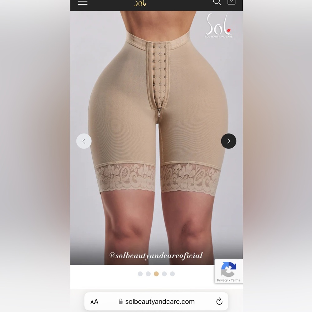 Hourglass Short sol beauty and care